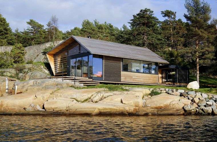 cabane en bois bord-de-lac-norvege