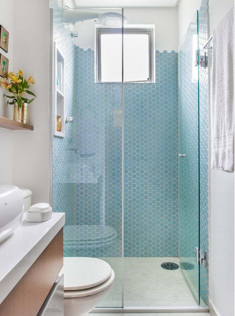 cabine-douche-moderne-amenagement-salle-de-bain-petit-espace