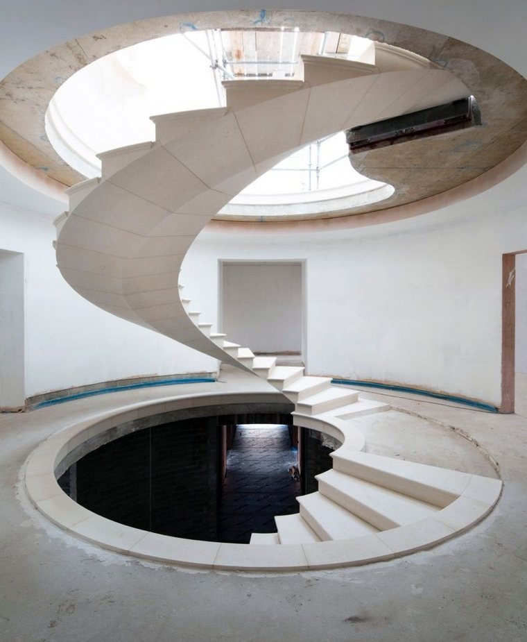 design-moderne-escalier-colimacon-stonemasonry