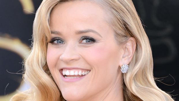 reese-witherspoon-coupe-retro