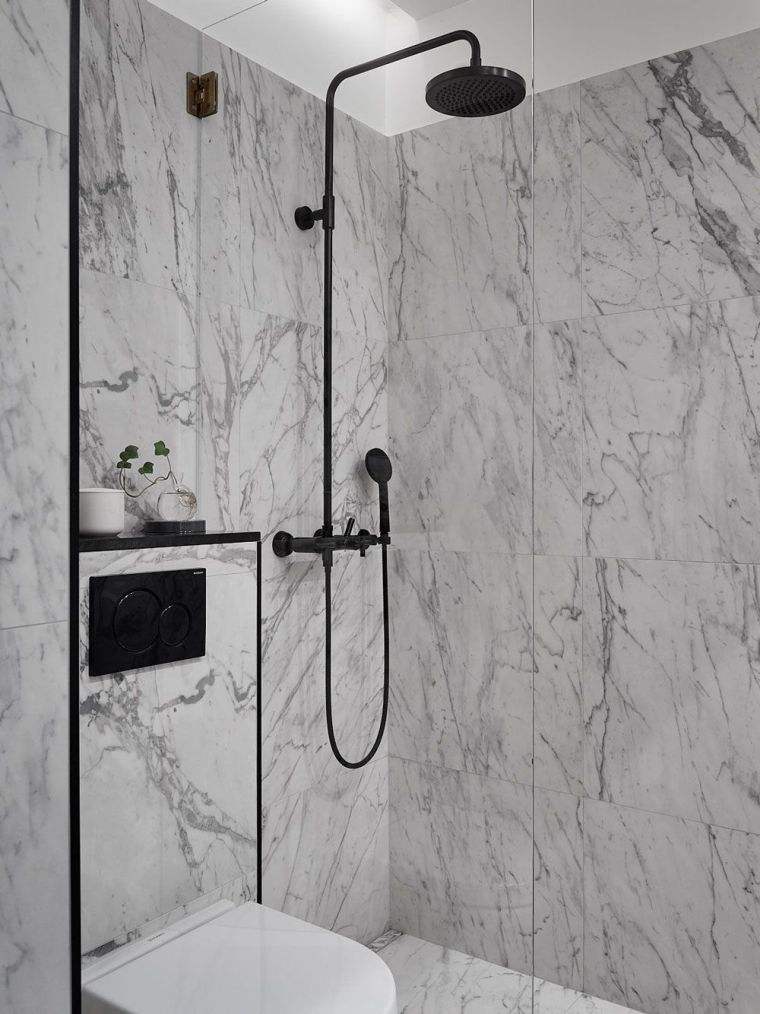 robinet noir douche-design-marbre-deco