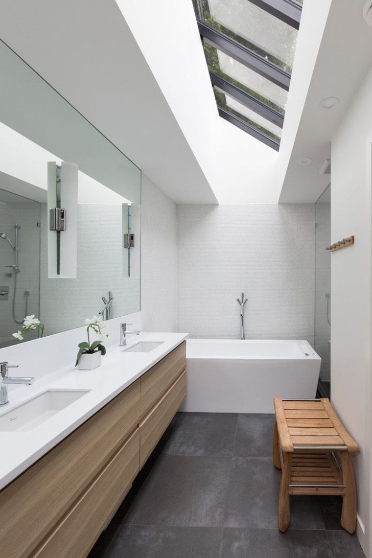 salle de bain petite taille-miroir-mural-grand-format