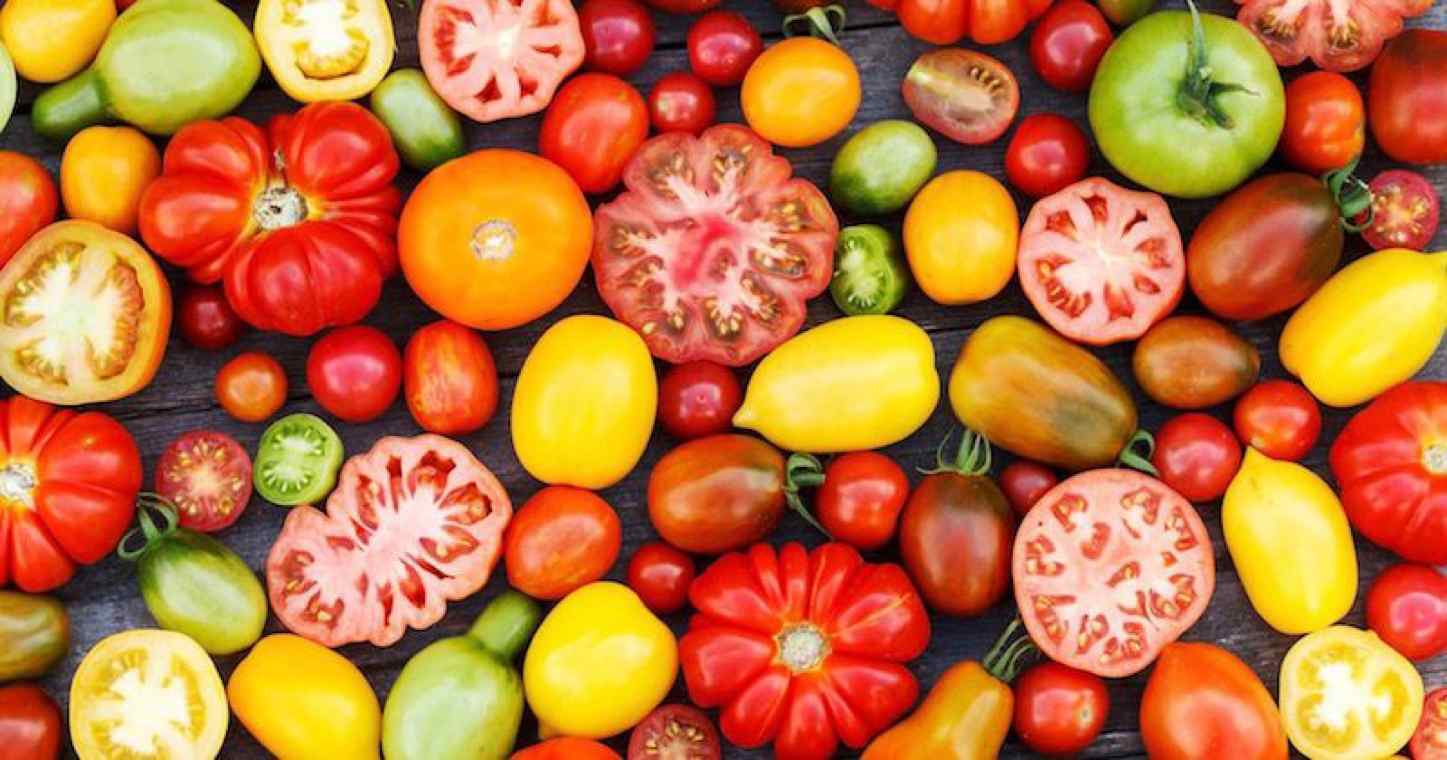 tomates-differentes-tailles-et-couleurs