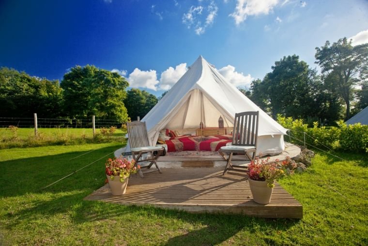glam camping idee-jardin-organiser-soiree-camping-maison