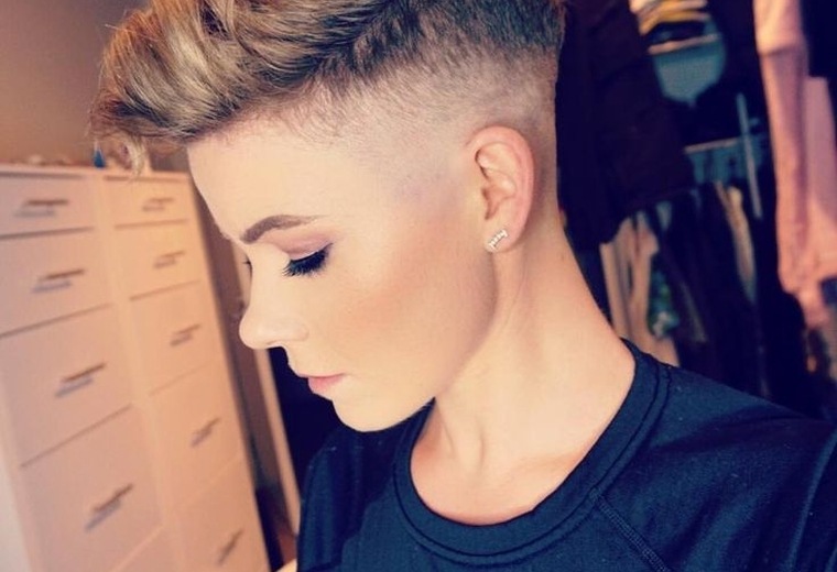 coupe cheveux femme rase