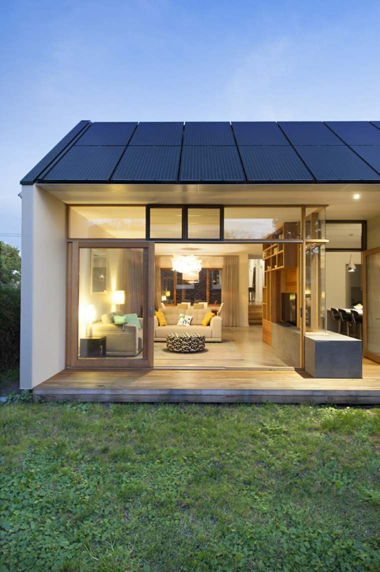 agrandissement-de-maison-Hawthorn-Australie-toit-panneaux-solaires