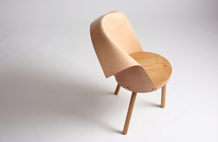 chaise en cuir clop-Jordi-Ribaudí-design