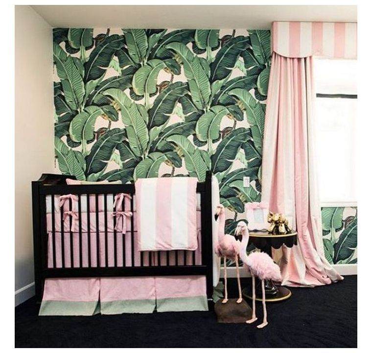 décoration chambre de bébé rose-vert