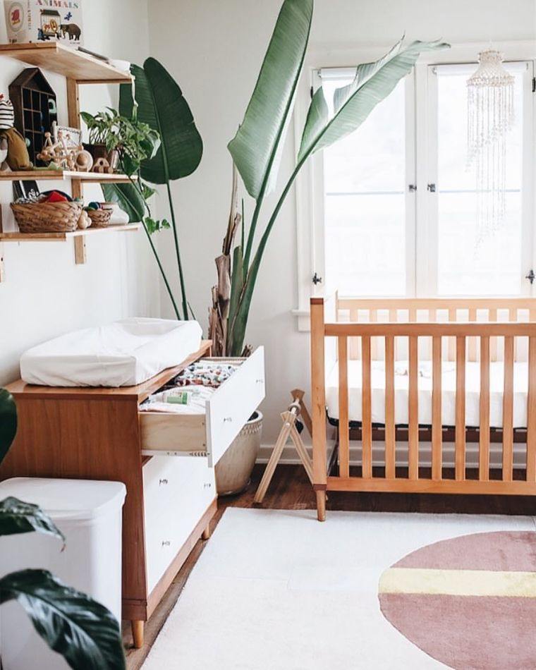 décoration chambre de bébé theme-tropiques-plantes-vertes