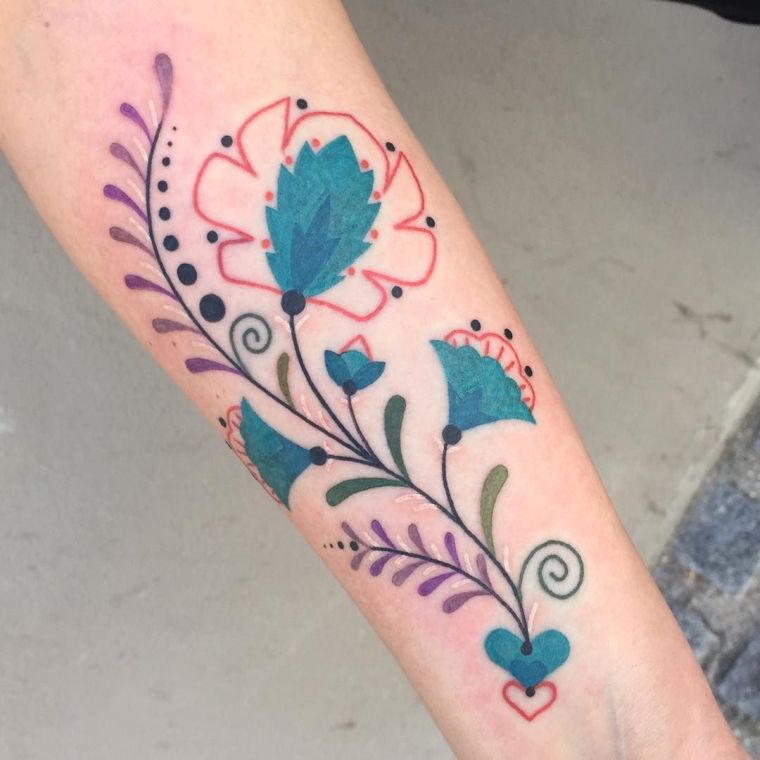 tatouage-floral-femme-idee