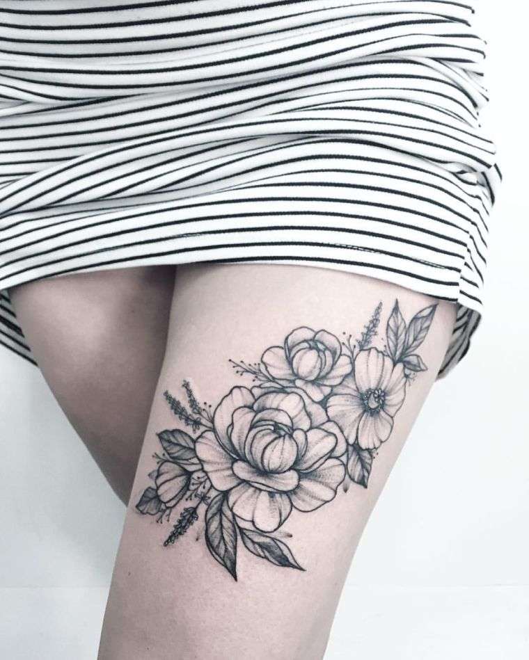 tatouage-jambe-femme-fleur