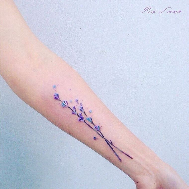 tatouages-modernes-tendances-idees-fleur