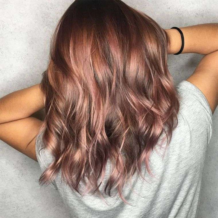 coiffure balayage cheveux mi-long-nuance-rose
