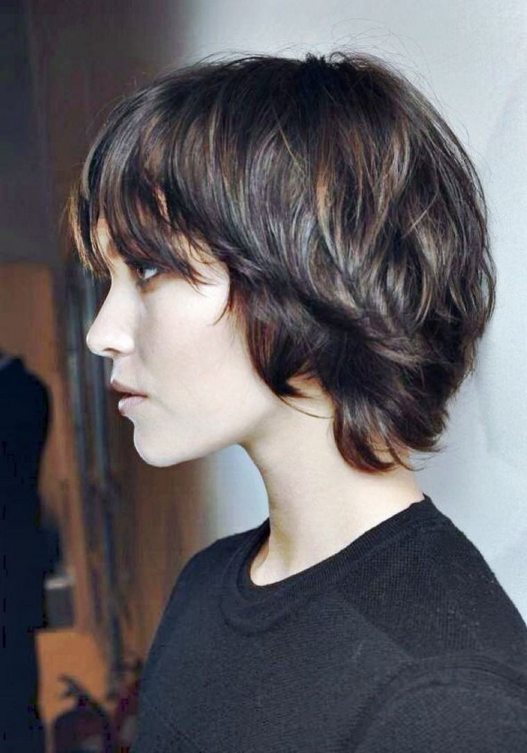 coupe-court-idee-look-femme
