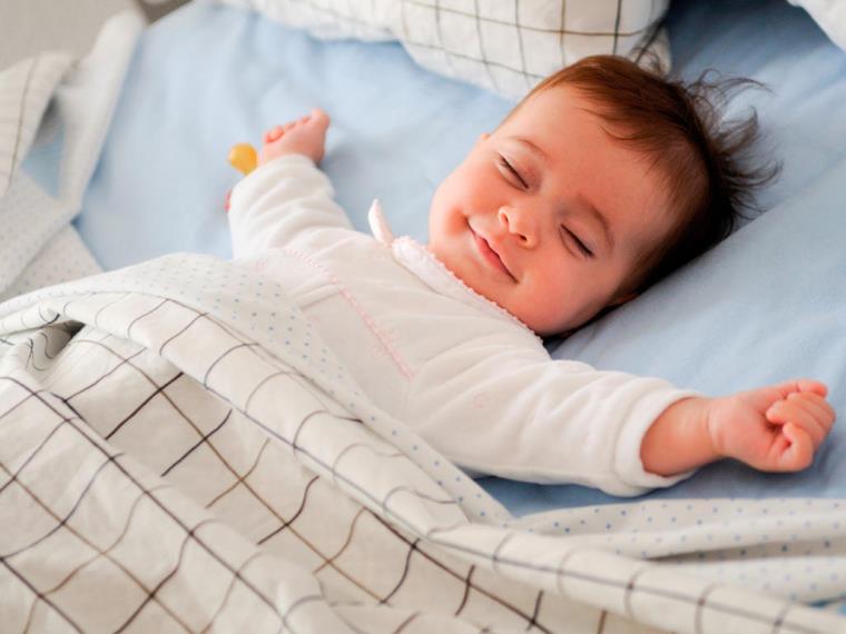 enfant-bebe-mythes-sommeil