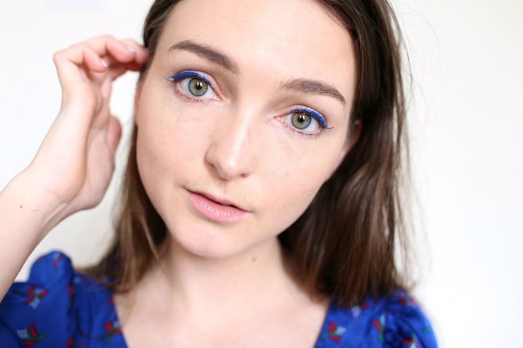 makeup-tendance-nouveaute-eyeliner-bleu