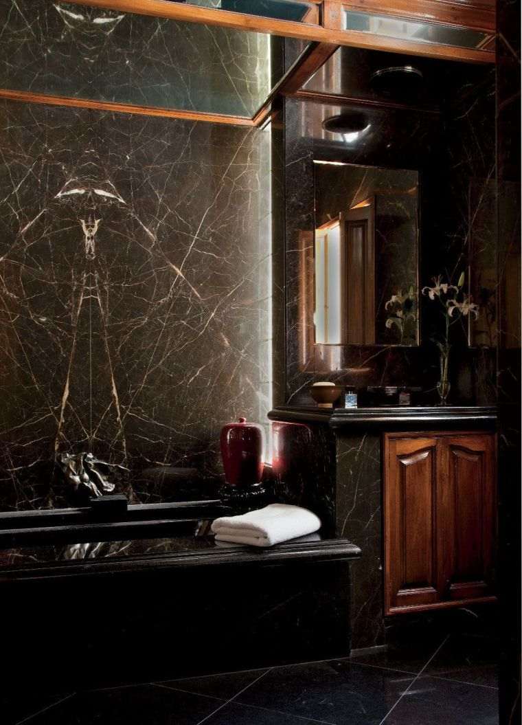 salle-de-bain-noire-deco-de-luxe-moderne-idees
