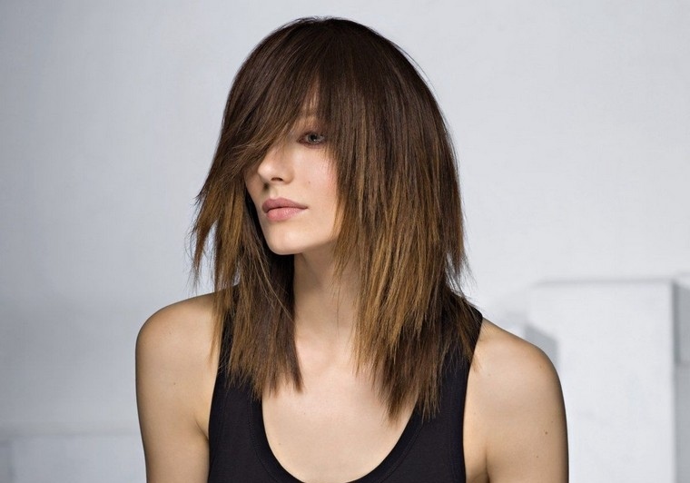 idee-coupe-femme-cheveux-longs