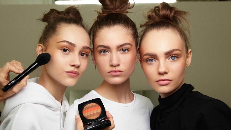 maquillage automne 2018 look-tendance-defiles-de-mode