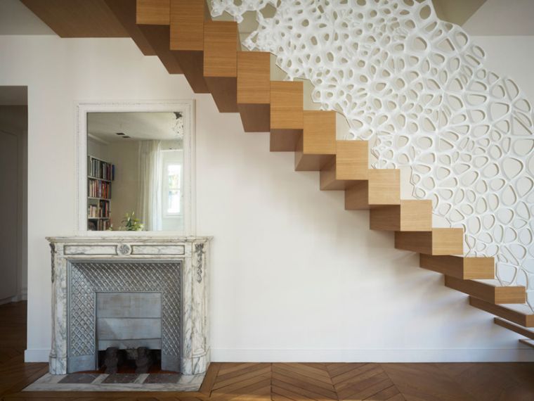 rambarde escalier interieur-bois-blanc-corian-fornes