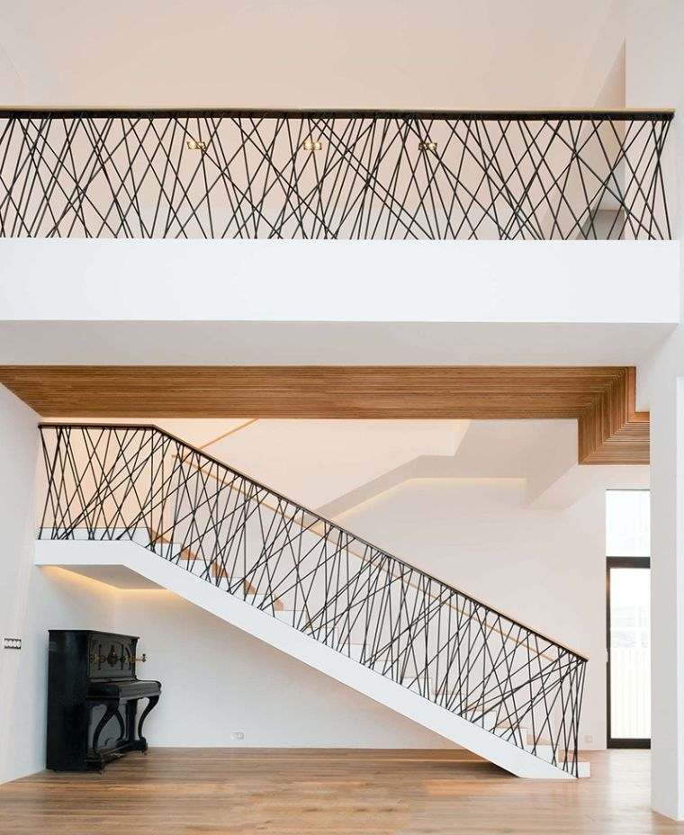 rambarde escalier interieur-noir-design-moderne-monoloko