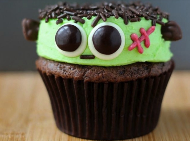 Repas-Halloween- Cupcakes-Frankenstein