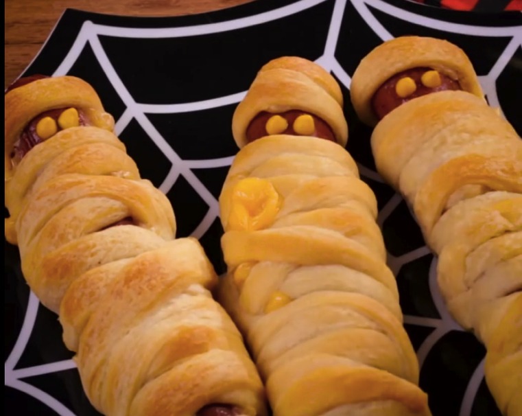 Repas spécial Halloween Hot-dog-momie2