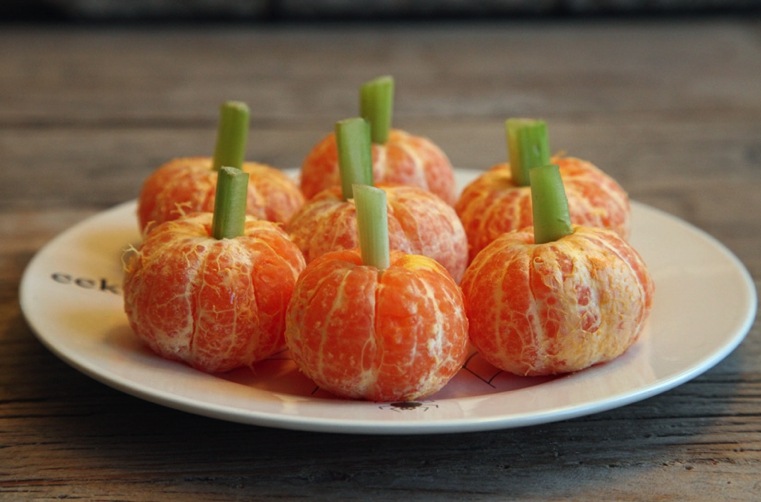 Repas-Halloween-citrouilles-clementines