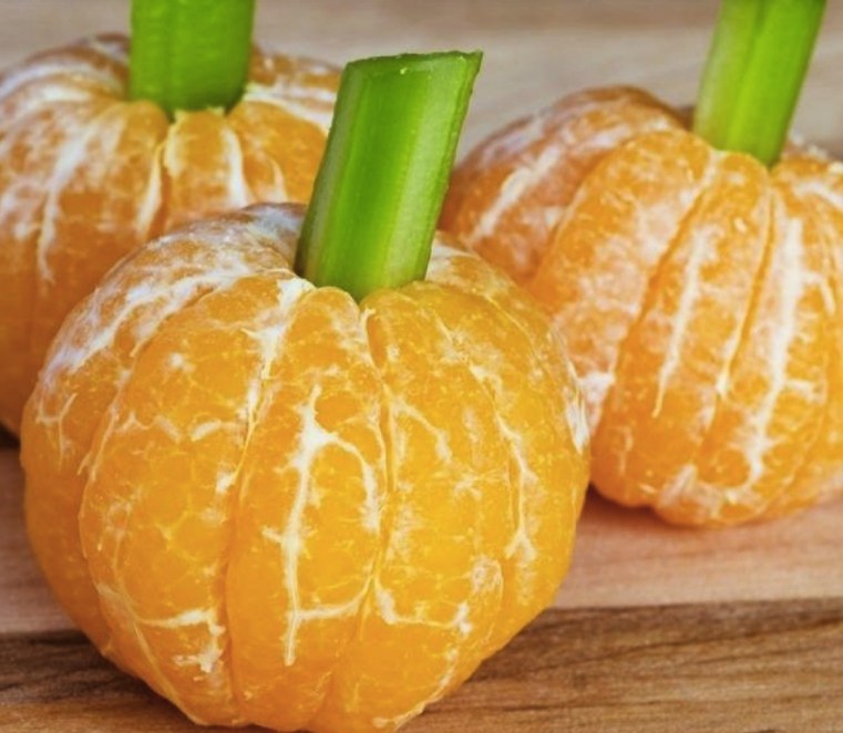 Repas-special-Halloween-citrouilles-clementines