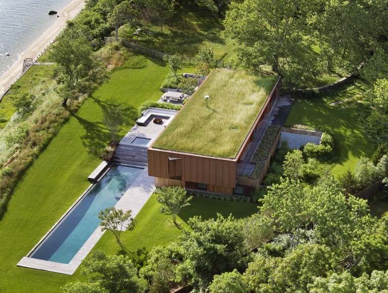 maison de luxe moderne design toit végétal