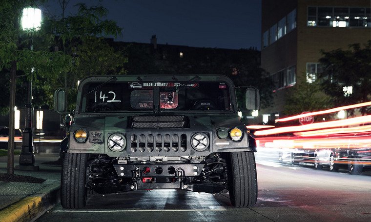 hummer h1 launch-edition-am-general-hmmwv-vehicule-puissant