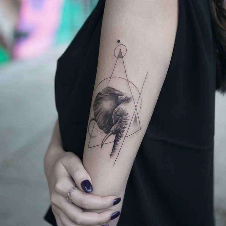 tatouage-design-tatouage-geometrique