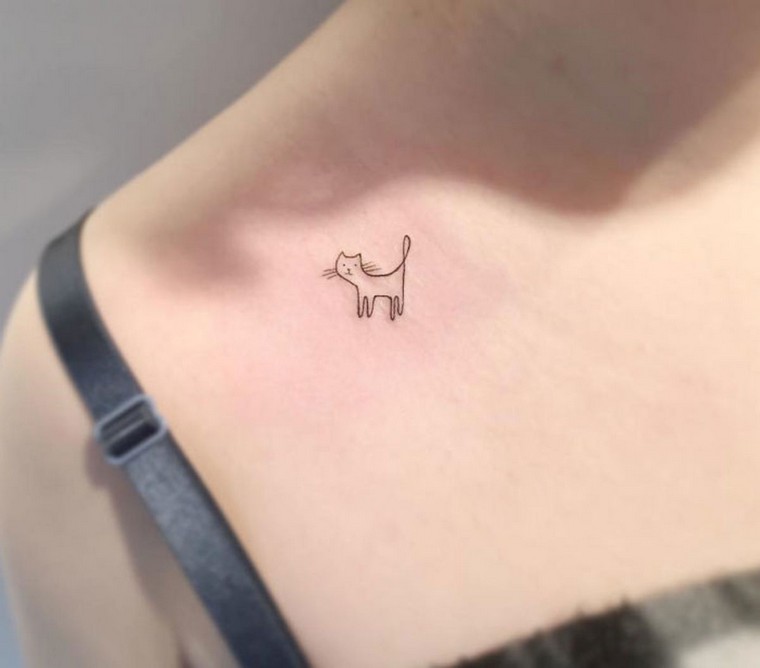 tatouage tendance petit tatouage chat 