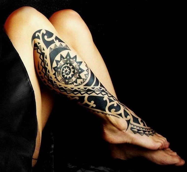tatouage tribal idée tatouage maori femme