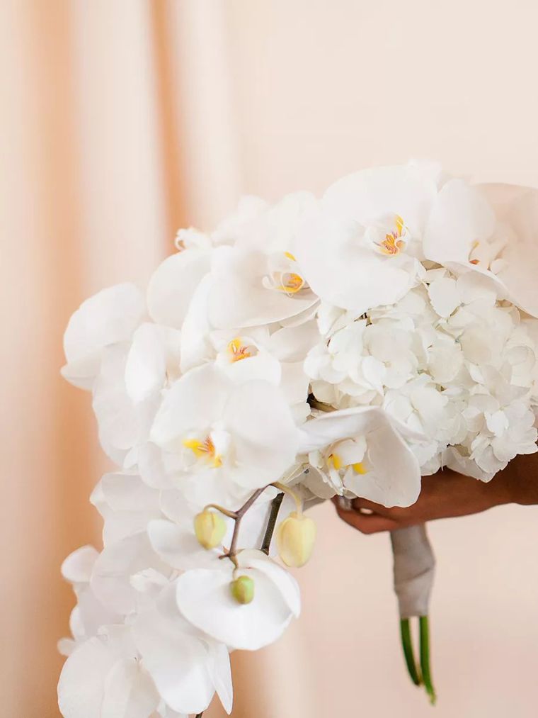 bouquet de mariée original orchidee-blanche-modele