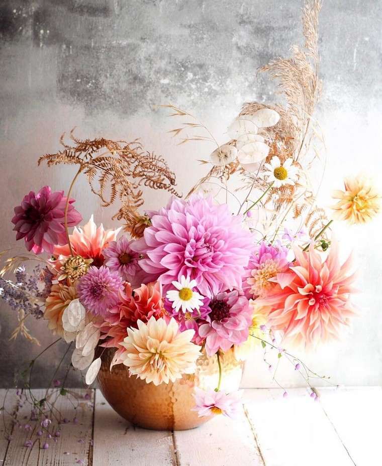 arrangement floral vase déco intérieur fleurs idées