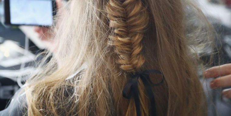 coiffure-simple-femme-tresse-tendance-2019