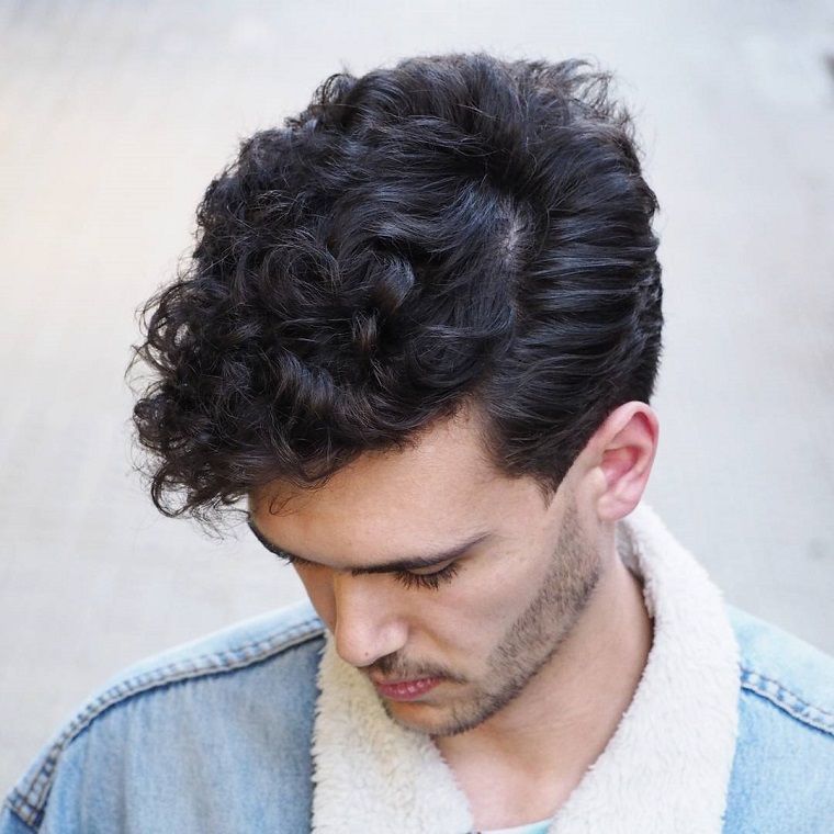 coiffure-tendance-homme-cheveux-courts-2019