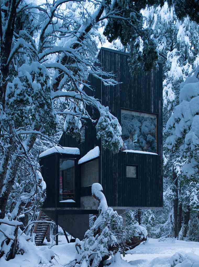 constructeur maison bois DRAA-cabane-shangri-neige-silence