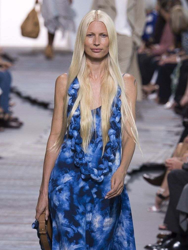 couleur-tendance-cheveux-femme-2019
