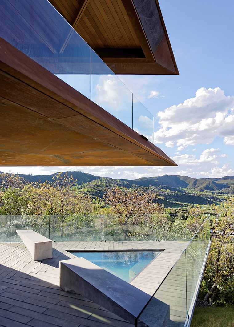 grande maison moderne skylab-owl-creek-residence-colorado-piscine-exterieure
