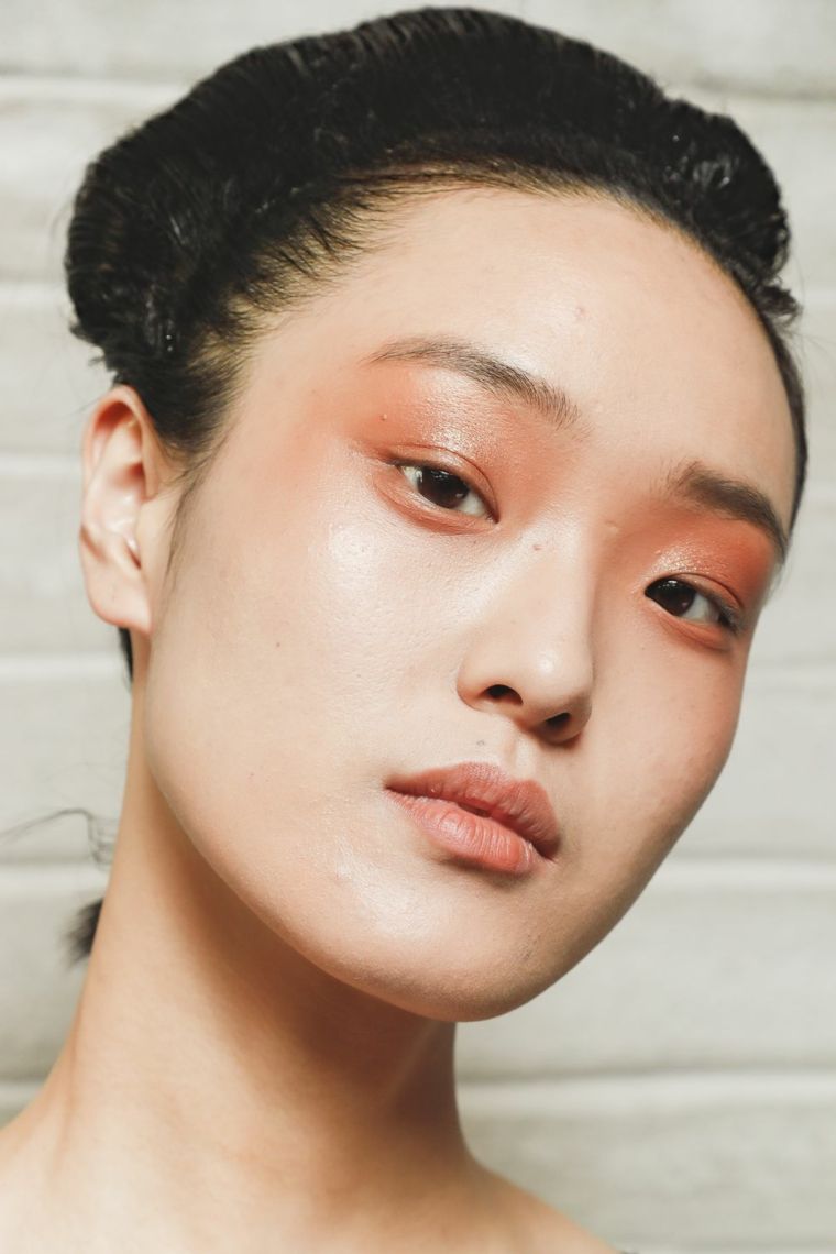 maquillage-femme-yeux-tendance-2019