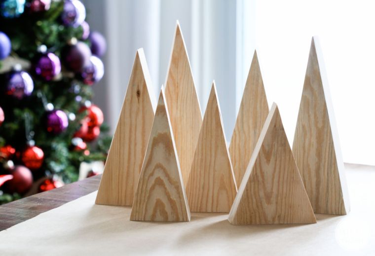 sapin en bois contreplaqué design-minimaliste-ambiance-naturelle