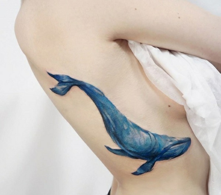 tatouage baleine idée tatouage femme corps