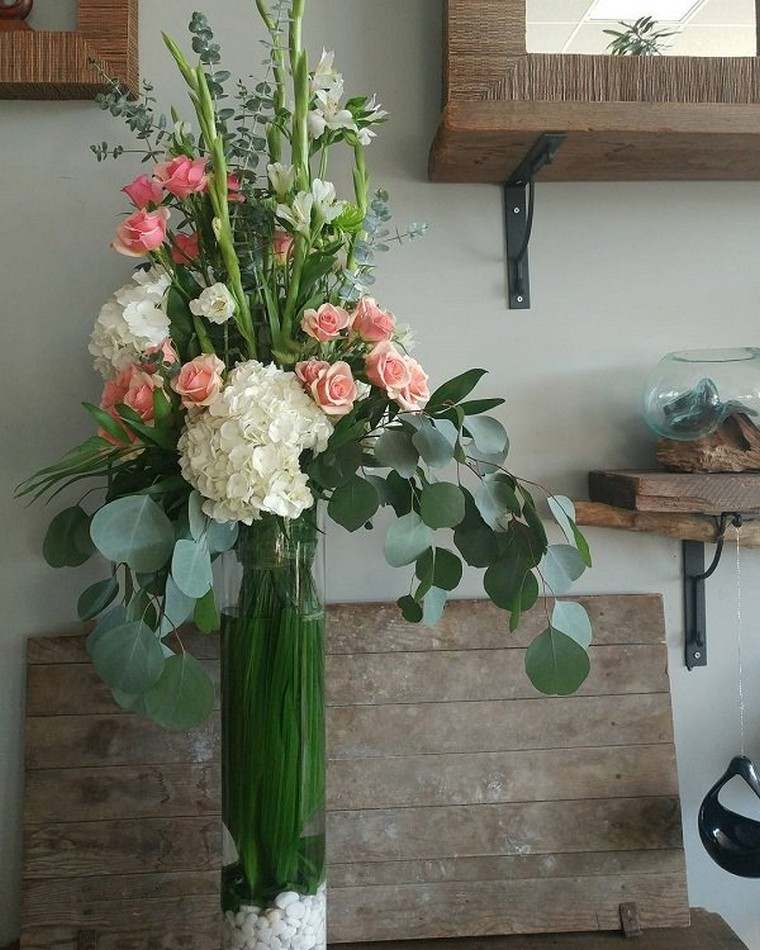 vase-deco-fleurs-composition-fleur-maison
