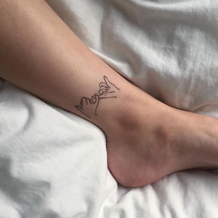 pied-tatouage-temporaire-idees