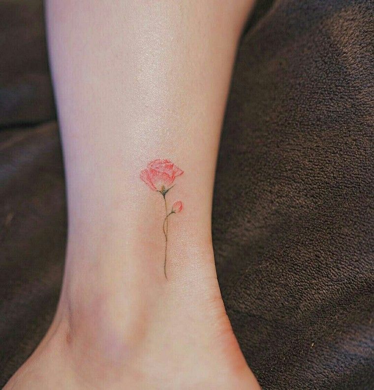 tatouage rose idée petit tatouage femme 