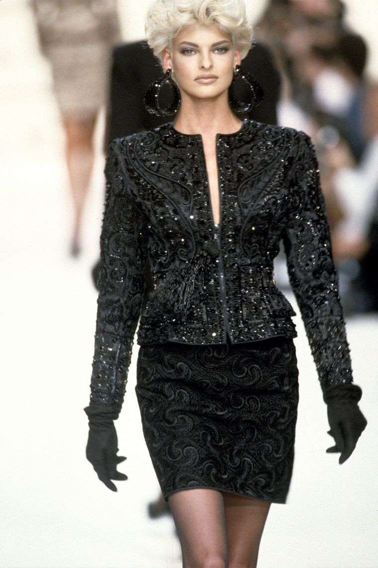 Linda Evangelista runway 1991