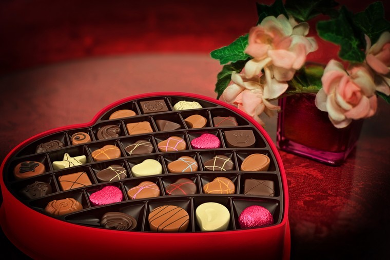 boite-chocolat-deco-coeur-cadeau-st-valentin