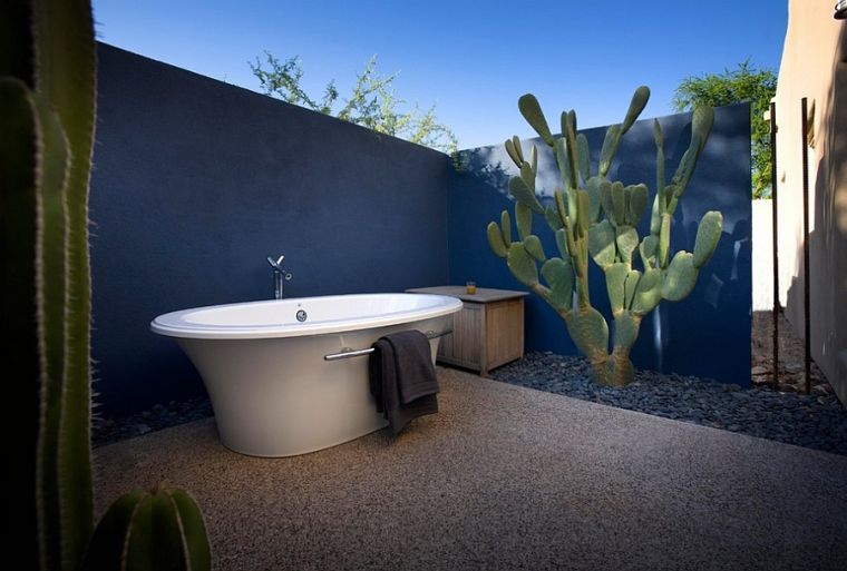 salle de bain extérieur terrasse design